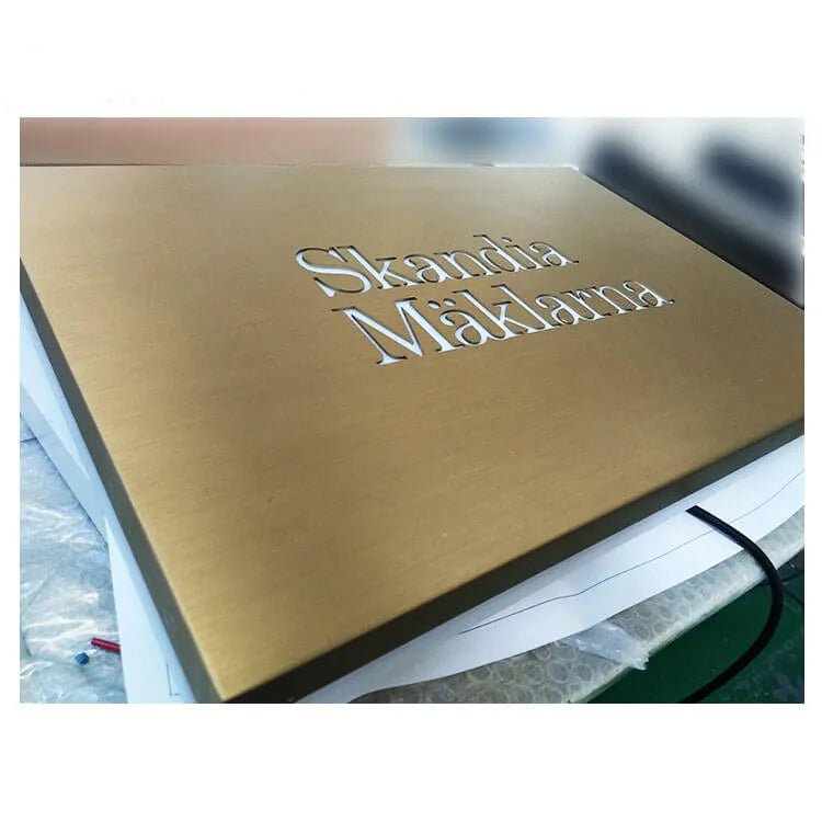 Metal Blade Cubic Light Box - 3D LED Illuminated Stainless Steel Sign, Modern Wall Decor for Home, Bar, Wedding Gift