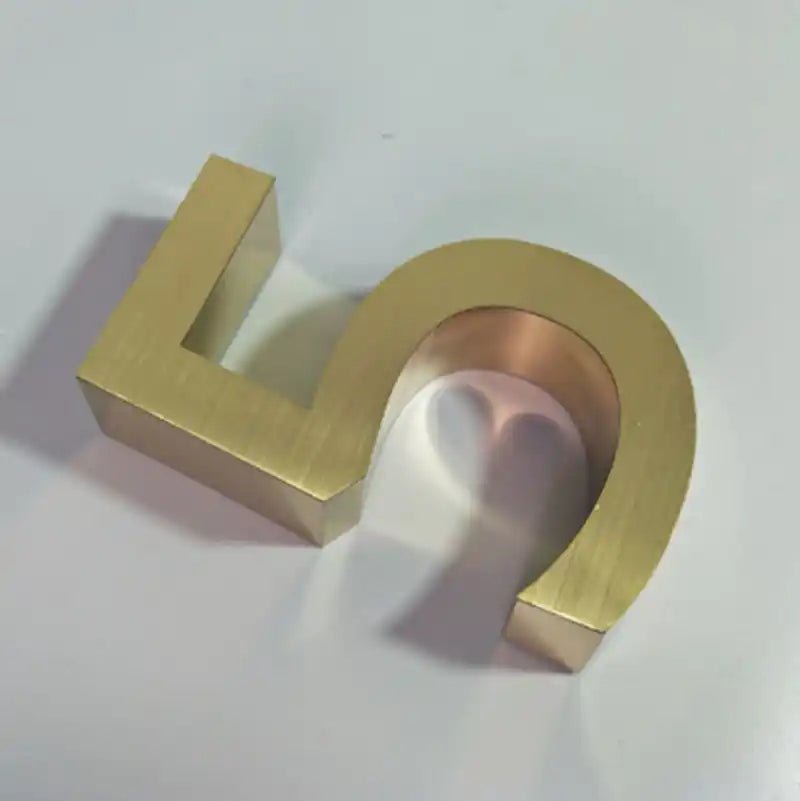 metal outdoor address signs