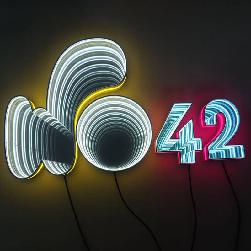 Weatherproof infinity mirror LED channel letters for outdoors