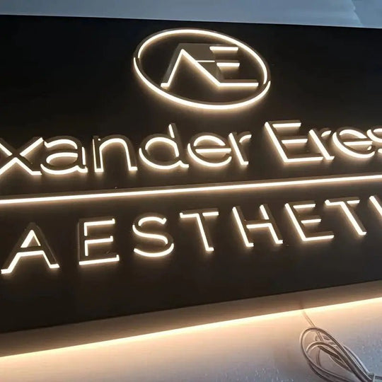 durable outdoor led projecting blade signs built to withstand harsh weather