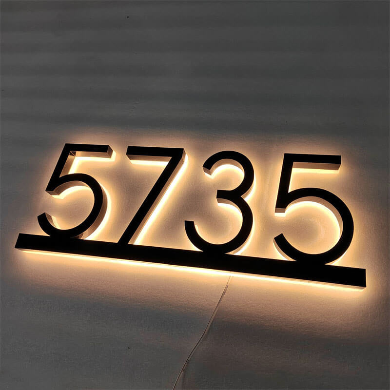 Outdoor Wall-Mounted LED Address Numbers – Rustproof Metal