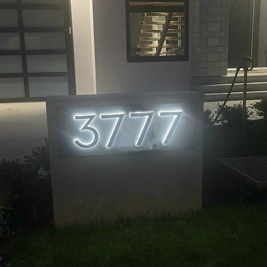 solar light up house number signs